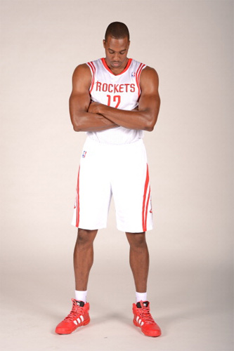 状态不佳！高诗岩赛季前两战合计只得到9分（高诗岩开季低迷，前两场合计仅9分）