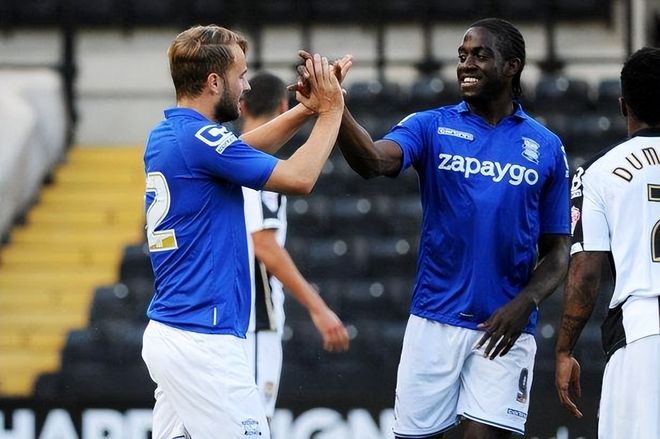 马德兴：米利西奇不敢热身U17女足，一年半不换血，足协当断则断（马德兴：米利西奇回避U17女足热身，18个月不换血，足协应当机立断）