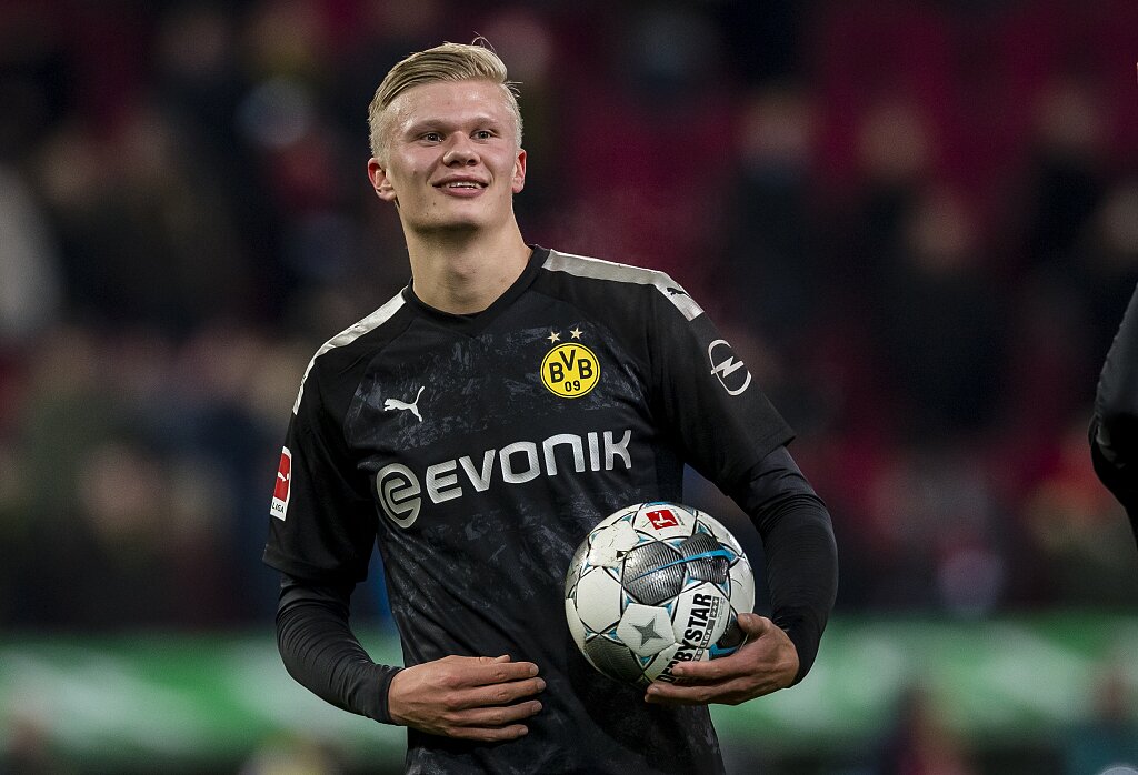 阿莱格里：也许我错了，但福法纳凭他的潜力要有更大雄心（阿莱格里：或许我错判，但福法纳凭天赋理应志向更高）