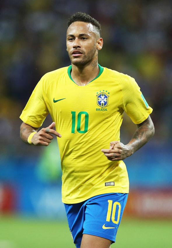 马德兴：上海体院有高端实验室，U18男足身体检测后会建档（马德兴：上海体院配备顶尖实验室，U18男足体测后将建立档案）