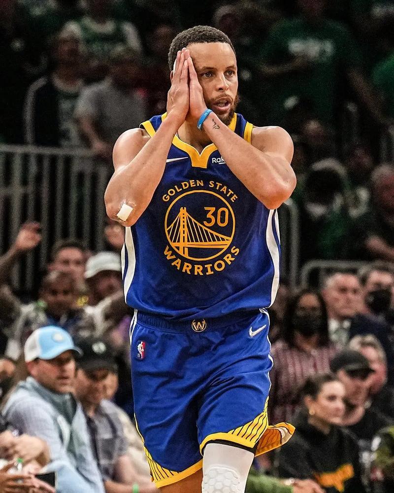 中超：山东泰山主场2-1逆转武汉三镇（中超：山东泰山主场2比1逆转击败武汉三镇）