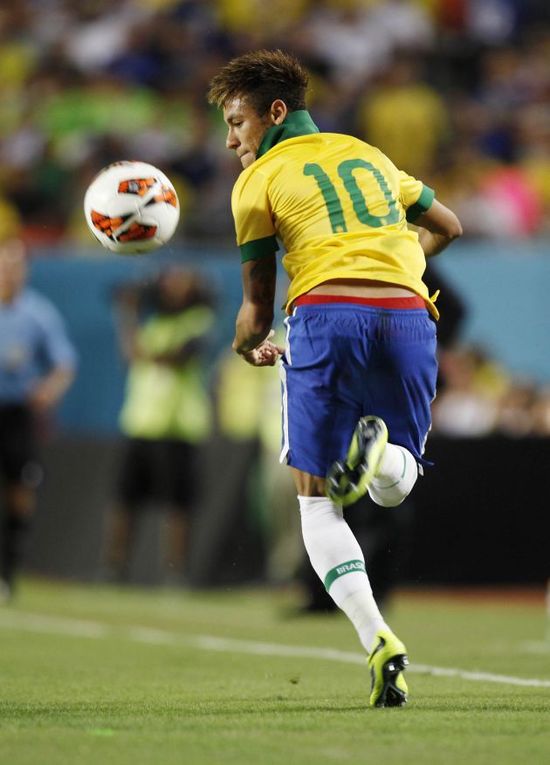 记者：申花队已于昨晚返回上海，迎来5天假期进行休整（记者：申花昨夜返沪，开启为期5天的假期休整）