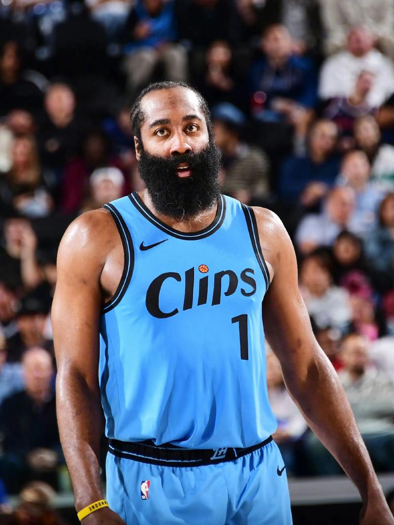 柔佛主帅：我们踢得非常好并创造了多次机会；我从不相信运气（柔佛主帅：球队发挥出色创造多次良机，我从不迷信运气）