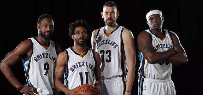 英超前瞻：水晶宫剑指三分冲欧冠区，曼联盼终结3轮不胜颓势（英超前瞻：水晶宫力争三分冲击欧冠席位，曼联盼止住三轮不胜颓势）